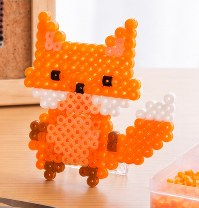 キツネのアイロンビーズ作品のイメージ